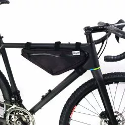 Road Runner Bags Wedge Half Frame Bag Schwarz Bikepacking-Rahmentasche 10 Road Runner Bags Wedge Half Frame Bag Schwarz Bikepacking-Rahmentasche -Fahrrad Verkaufsgeschäft 59203749 03B84jveKG4M0vz 1280x1280