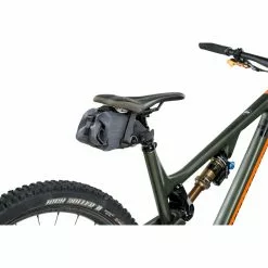 Evoc Seat Pack Boa M 2 L Satteltasche - Carbon Grey (Grau) -Fahrrad Verkaufsgeschäft 59205175 037rnTGnO2yo7v5 1280x1280
