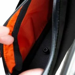 Restrap Bolt-On Top Tube Bag 0,8 L Oberrohrtasche -Fahrrad Verkaufsgeschäft 59205227 06MZYUIcSn3dEZp 1280x1280