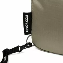 AEVOR Sacoche Bag Ripstop Clay - Umhängetasche 4 L Mit Anti-Twist-Gurt Lehmfarben -Fahrrad Verkaufsgeschäft 68923006 06PATDLm7X3TXGL 1280x1280