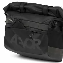 AEVOR Triple Bike Bag Proof Black Lenkertasche - Auch Als Messenger Und Sling 15 L - Schwarz -Fahrrad Verkaufsgeschäft 68923261 03 1280x1280