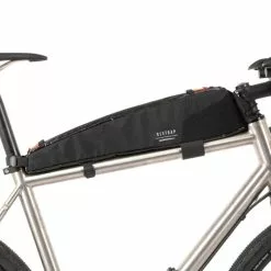 Restrap Race Top Tube Bag Long Rahmentasche Für Das Oberrohr Schwarz (2 Liter)