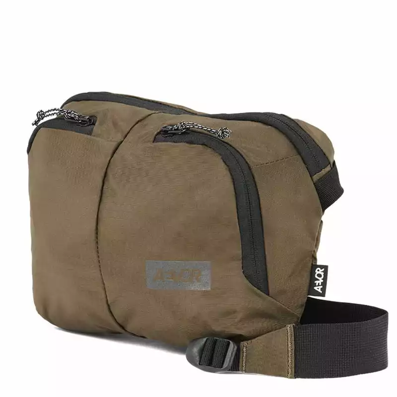 AEVOR Sacoche Bag Ripstop Olive Gold 4 AEVOR Sacoche Bag Ripstop Olive Gold – Bild 2