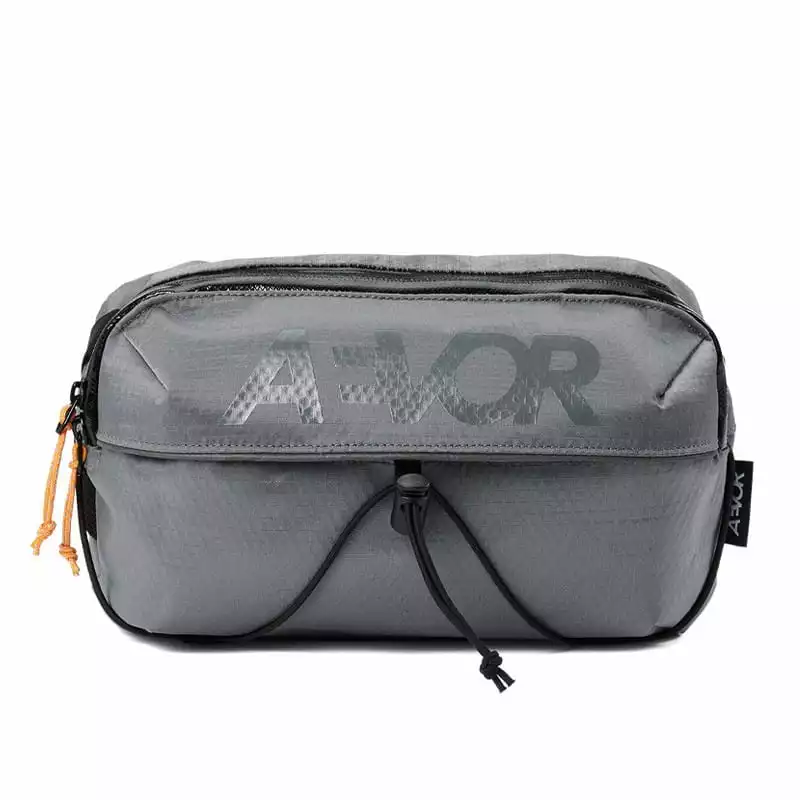 AEVOR Bar Bag Proof Sundown Lenker- Und Slingtasche 4 Liter Sundown (Grau) 3 AEVOR Bar Bag Proof Sundown Lenker- Und Slingtasche 4 Liter Sundown (Grau)